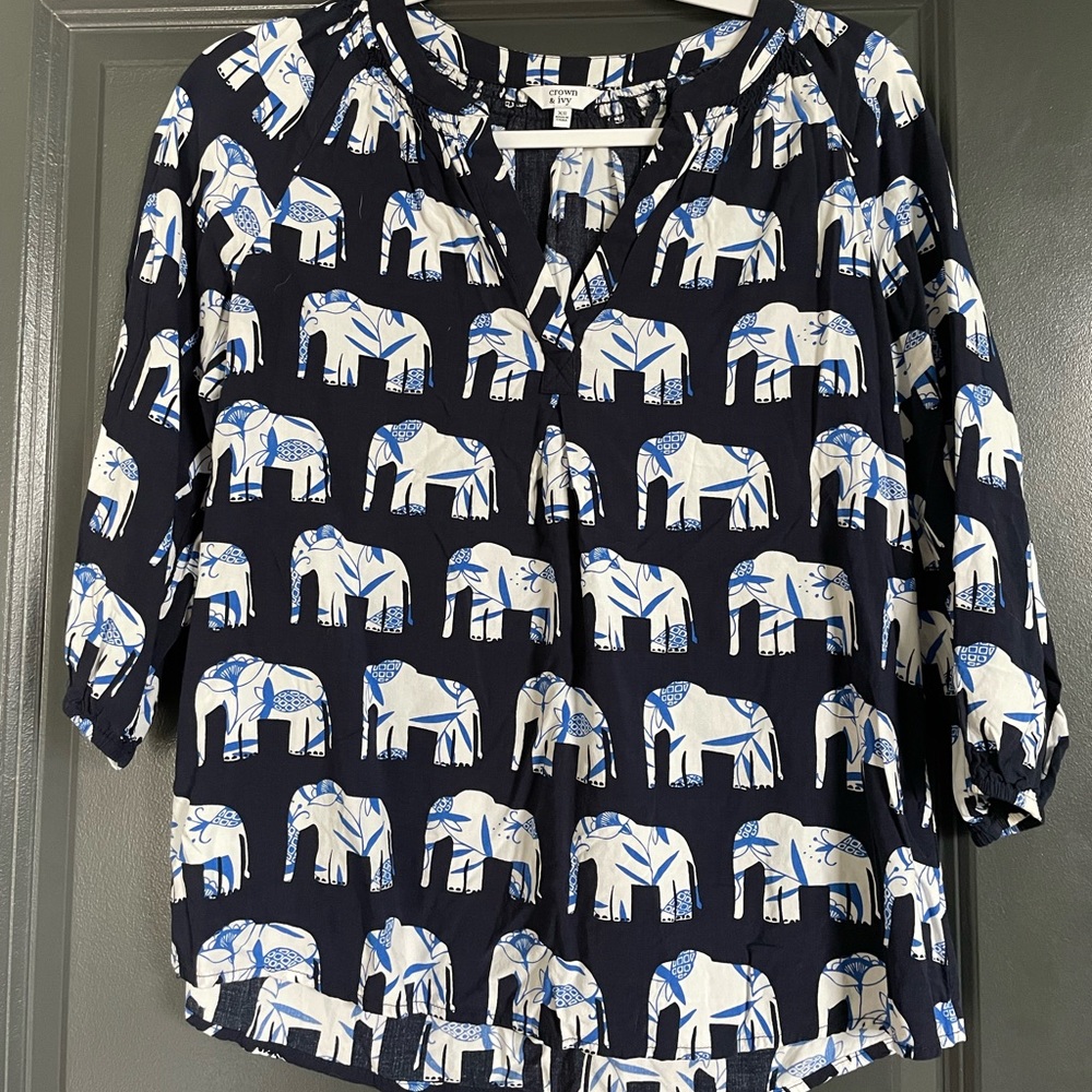 Crown & Ivy navy elephant blouse